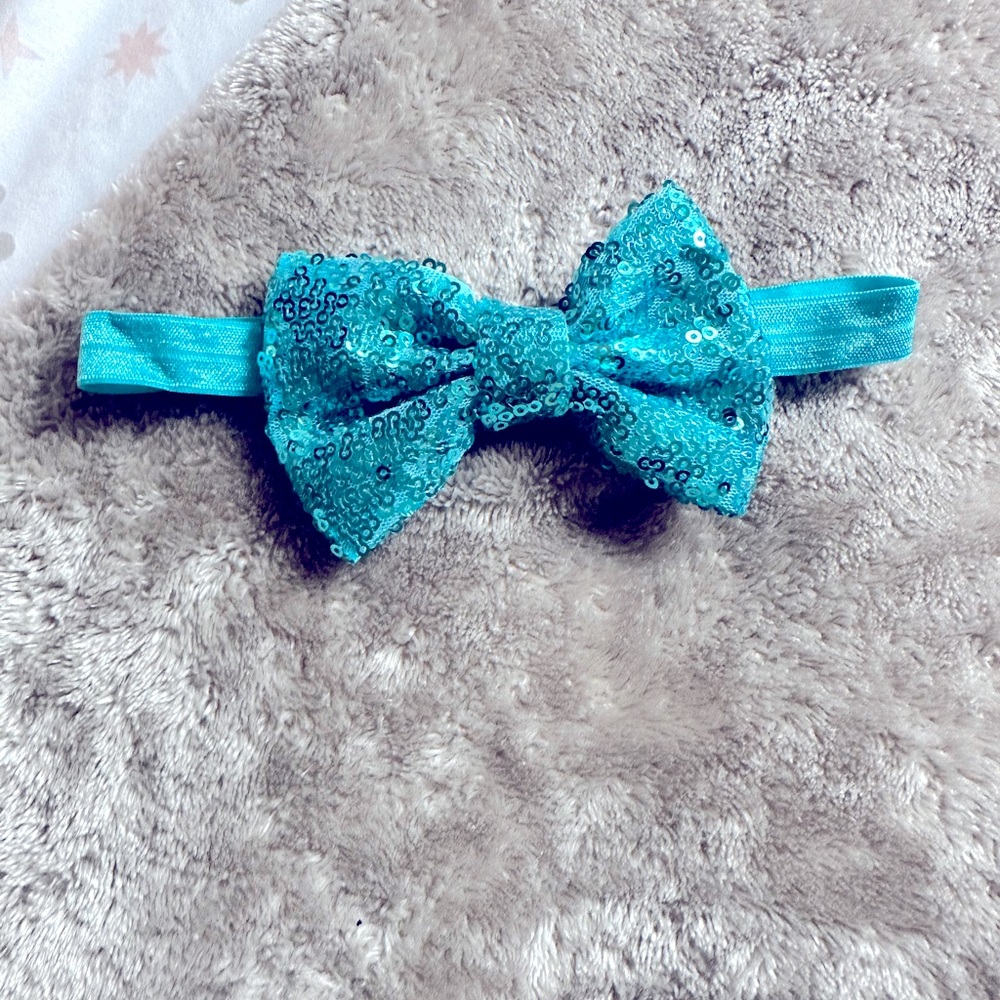 Baby Head Bow